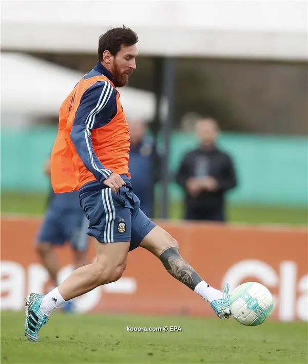 ?i=epa%2fsoccer%2f2017-08%2f2017-08-29%2f2017-08-29-06169422_epa