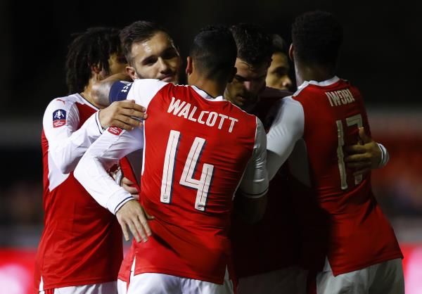 2017-02-20t202752z_130624072_mt1aci14754859_rtrmadp_3_soccer-england-suu-ars_reuters