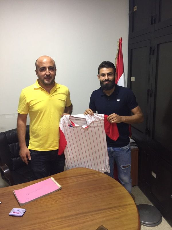 حسين عواضة أثناء تقديمه