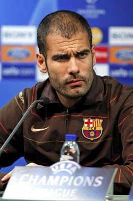 مدرب الفريق المثالي جوسيب جوارديولا 