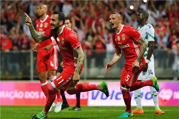 ميتروجلو مع بنفيكا