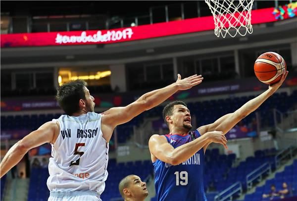 بلجيكا وبريطانيا