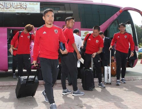 يوتو ناجاتومو وبقية لاعبي اليابان في جدة