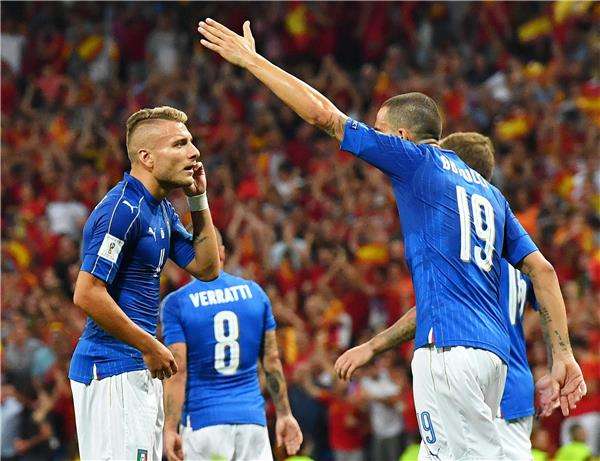 لاعبو منتخب إيطاليا