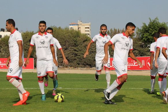 من تدريبات نادي غزة الرياضي