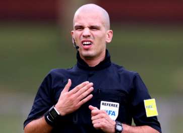 فيكتور جوميز