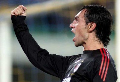 المدافع الإيطالي أليساندرو نيستا