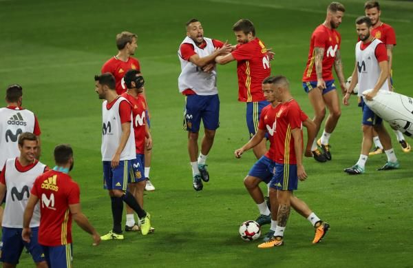  منتخب إسبانيا