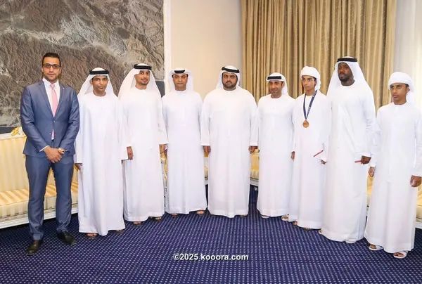 ?i=corr%2f16%2fkoo_16893