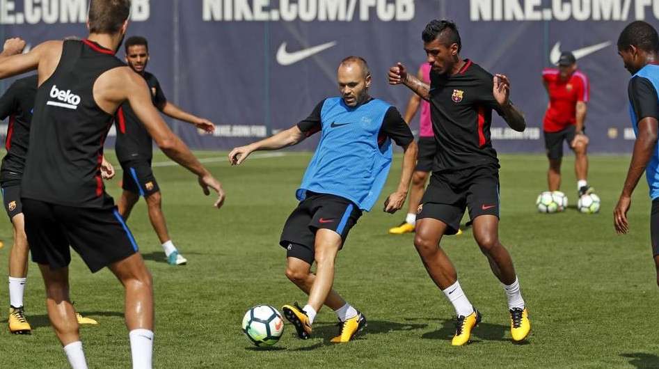 لاعبو برشلونة