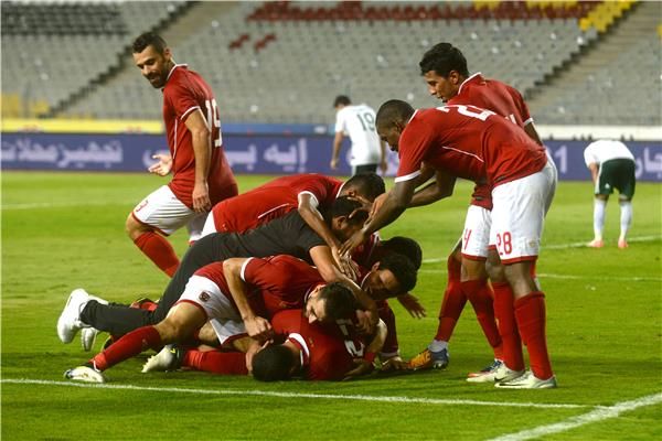 لاعبو الأهلى المصري