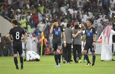 لاعبو اليابان بعد الخسارة من السعودية