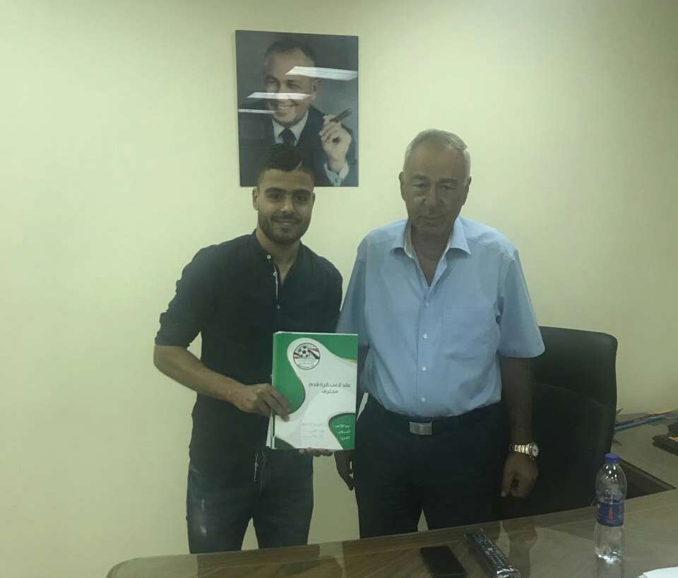 إبراهيم عبد الخالق مع رئيس الإسماعيلي