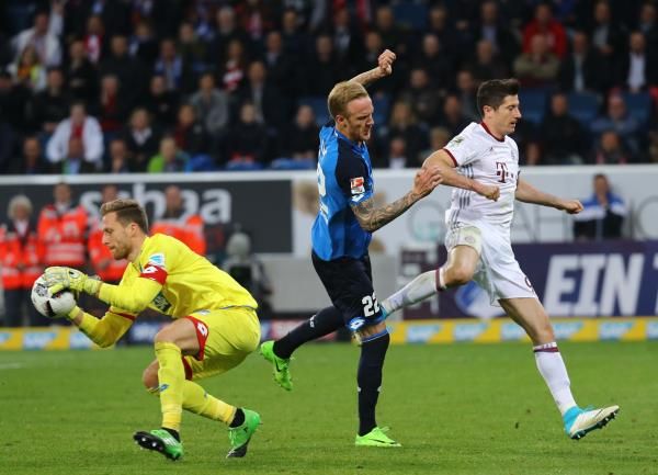 2017-04-04t201011z_2058368320_up1ed441k0y2y_rtrmadp_3_soccer-germany-hof-muc_reuters