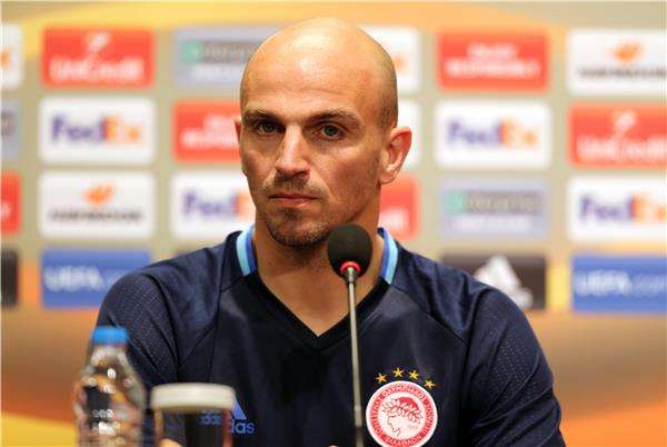  إستيبان كامبياسو