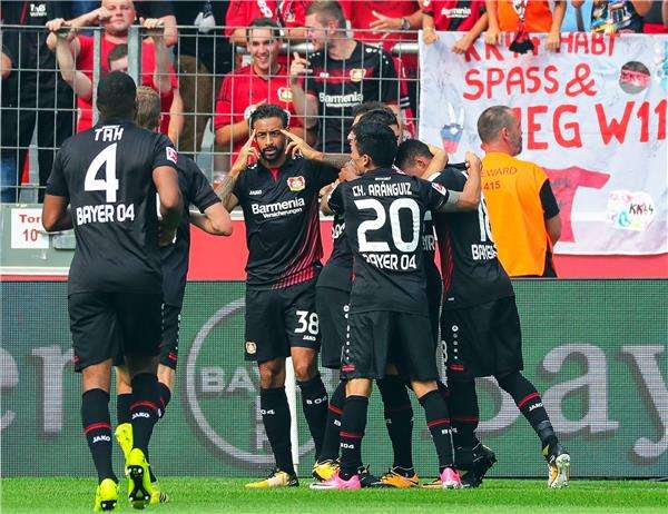 لاعبو باير ليفركوزن