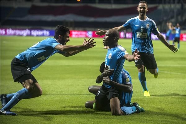 لاعبو الفيصلي