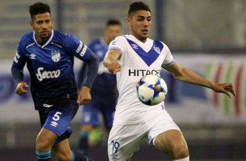 من لقاء فيليز سارسفيلد وأتلتيكو توكومان