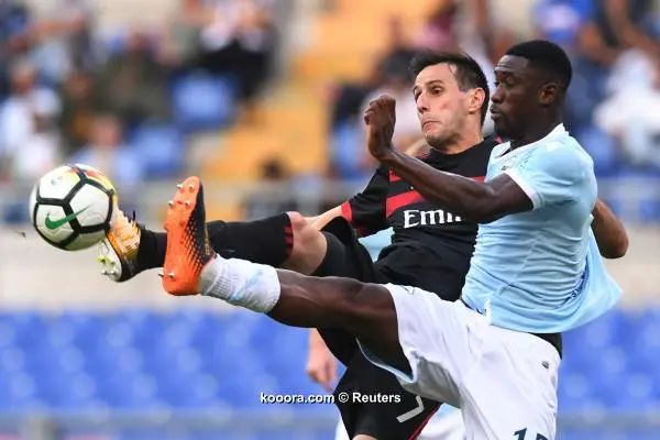 ?i=reuters%2f2017-09-10%2f2017-09-10t153129z_1466693152_rc1f7be17a00_rtrmadp_3_soccer-italy-laz-mil_reuters