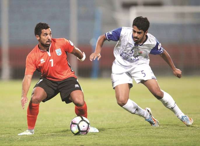 طلال الفاضل إلى اليسار