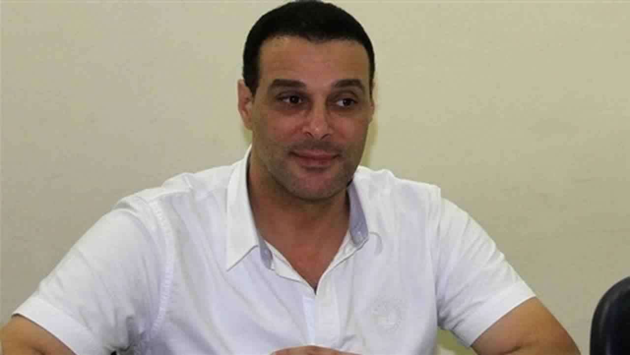  عصام عبد الفتاح