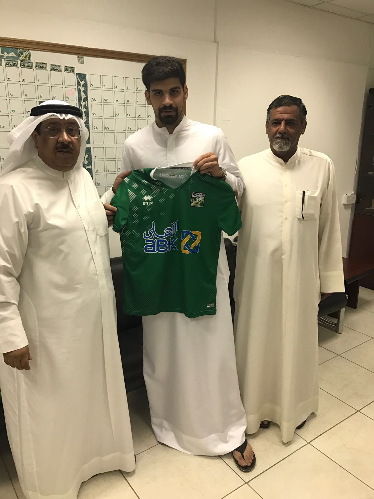 أثناء تقديم اللاعب