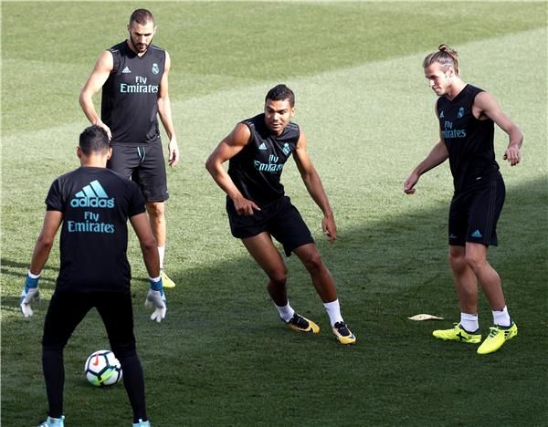بيل كاسيميرو في تدريبات ريال مدريد