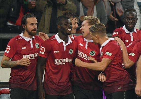 فرحة لاعبي هانوفر