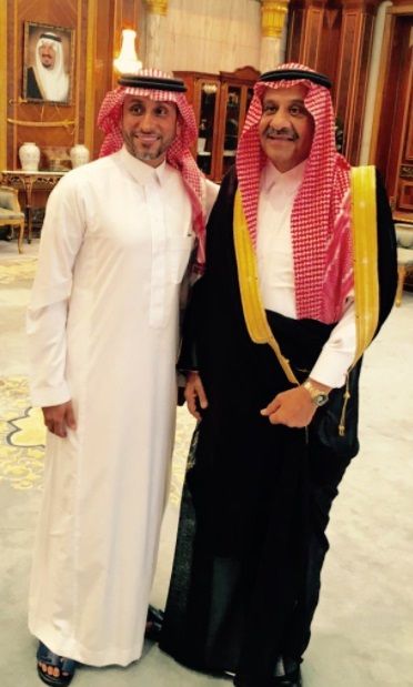 سامي الجابر خلال لقائه مع الأمير خالد بن سلطان