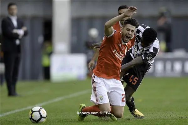 ?i=epa%2fsoccer%2f2017-09%2f2017-09-16%2f2017-09-16-06209146_epa