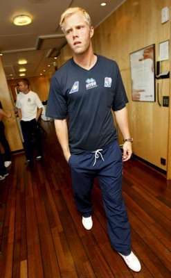 2008-09-05-00000301478376