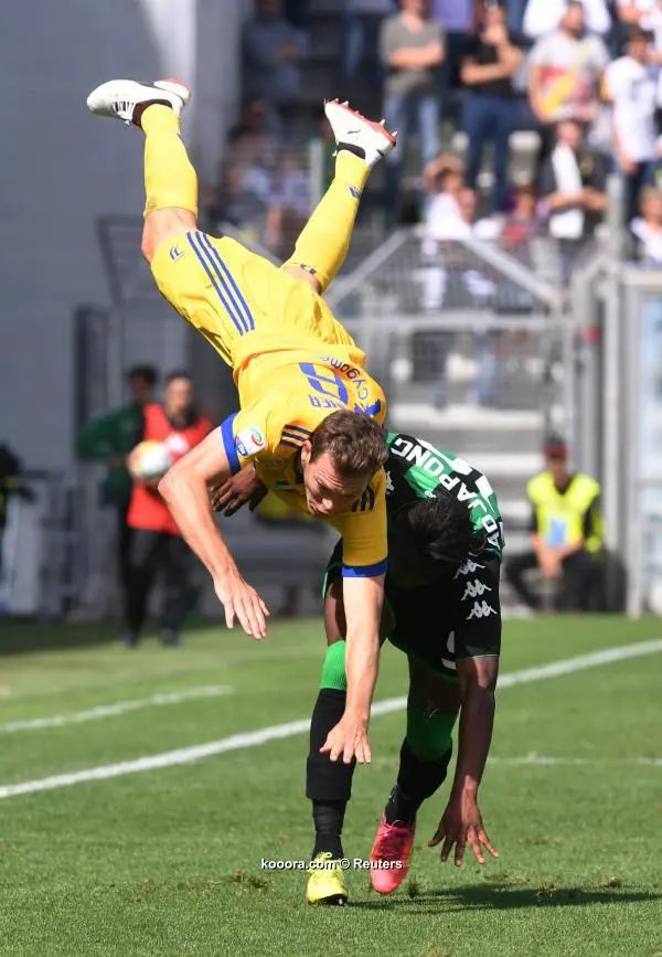 ?i=reuters%2f2017-09-17%2f2017-09-17t115023z_732245352_rc1621148930_rtrmadp_3_soccer-italy-sas-juv_reuters