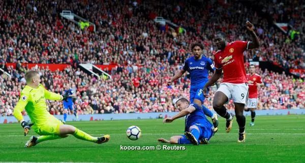 ?i=reuters%2f2017-09-17%2f2017-09-17t155213z_570314848_rc153f435200_rtrmadp_3_soccer-england-mun-eve_reuters