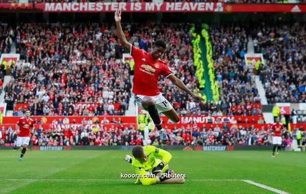 ?i=reuters%2f2017-09-17%2f2017-09-17t154421z_1448895976_rc132916e600_rtrmadp_3_soccer-england-mun-eve_reuters