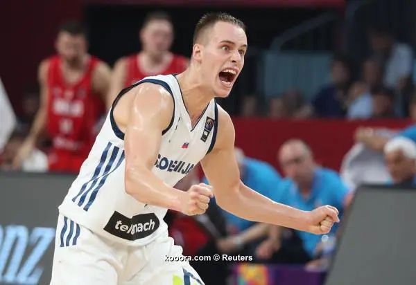 ?i=reuters%2f2017-09-17%2f2017-09-17t201929z_313350374_up1ed9h1kggti_rtrmadp_3_basketball-eurobasket-final_reuters