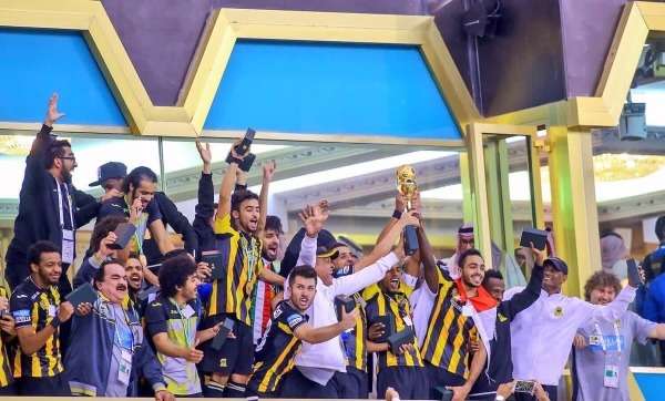 لاعبو اتحاد جدة