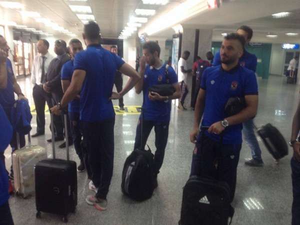 جانب من وصول الأهلي إلى تونس