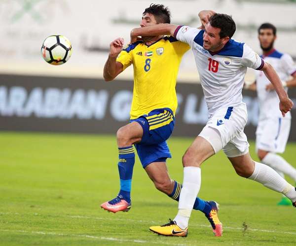 من الدوري الإماراتي