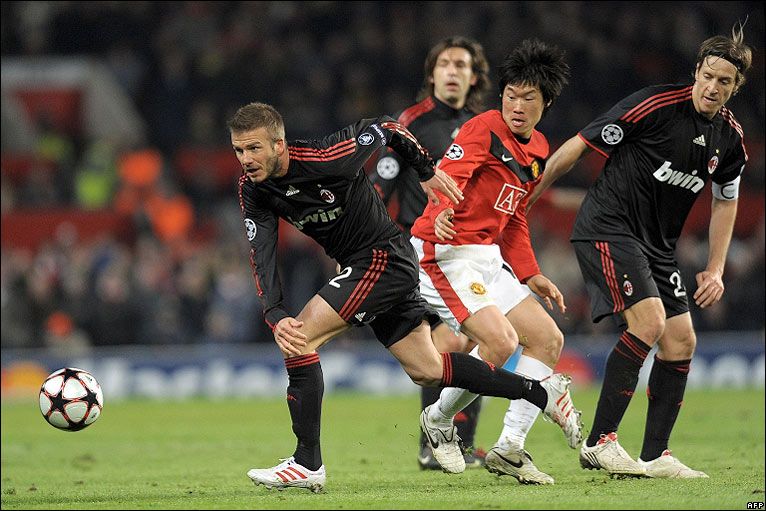 مواجهة سابقة بين بيكهام والكوري سونج في 2010