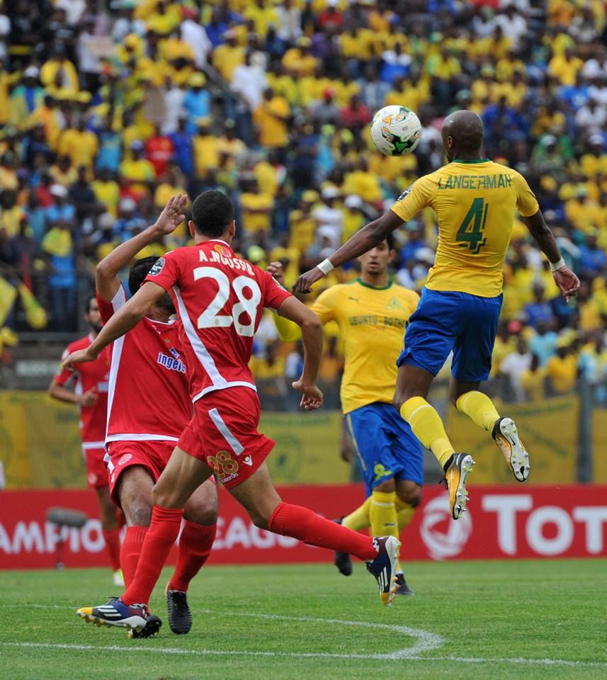 جانب من مباراة الذهاب 