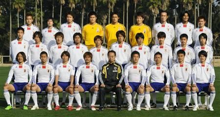 لاعبي المنتخب الياباني بالقميص الإحتياطي الجديد