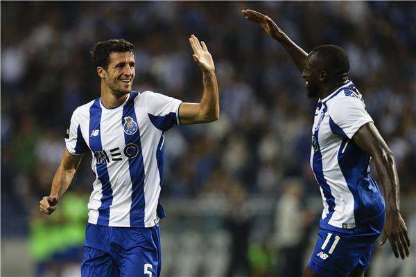 فرحة لاعبي بورتو