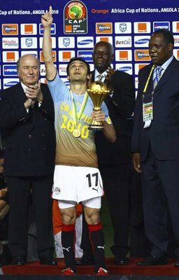 أحمد حسن قائد المنتخب المصري وأفضل لاعب في البطولة