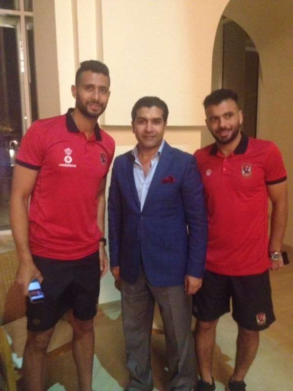 وصول لاعبي الأهلي للفندق