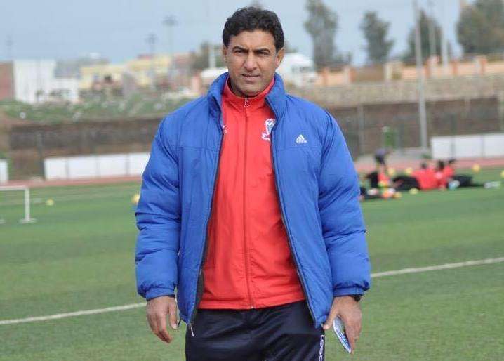 علي هادي مدرب منتخب الناشين