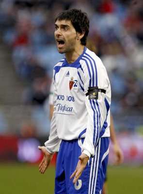 الأرجنتيني  روبرتو أيالا 