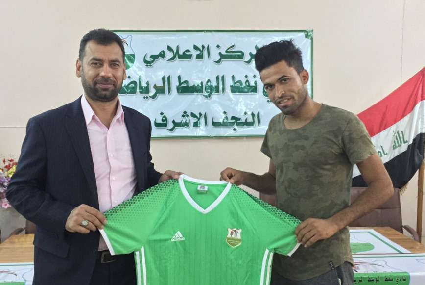 علاء محيسن أثناء تقديمه