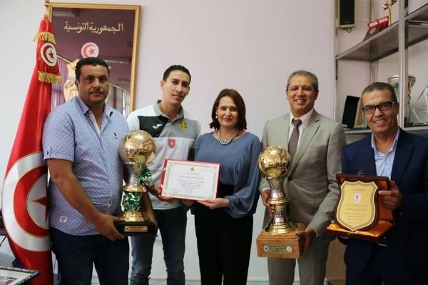 جانب من التكريم