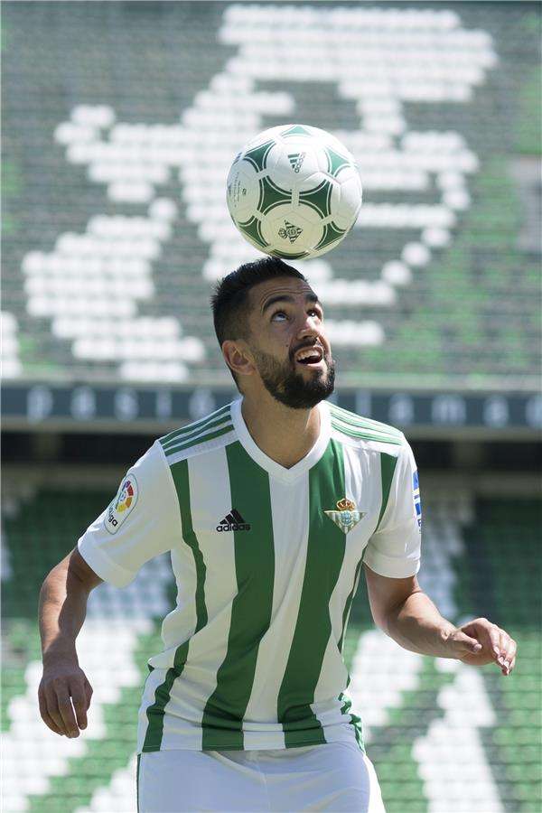 رياض بودبوز