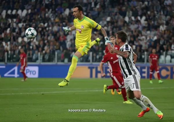?i=reuters%2f2017-09-27%2f2017-09-27t195557z_1375235551_rc11a1c31340_rtrmadp_3_soccer-champions-juv-oly_reuters